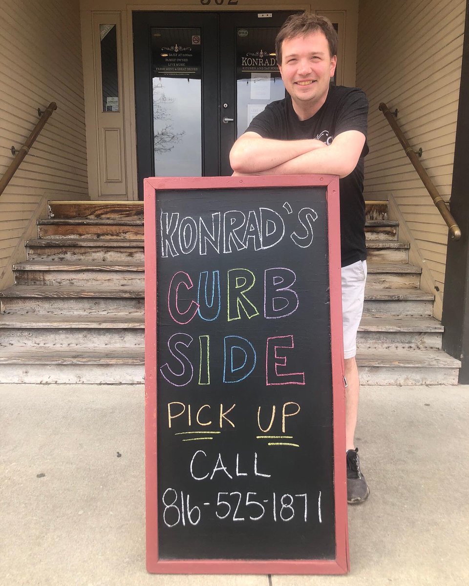TGIF🎉

Today:
$4 Sangria (red or white) and $11.99 Beer Battered Fish Sandwich

Order Online at konradskc.com💻
Call (816) 525-1871📞
Text (816) 719-1794📱