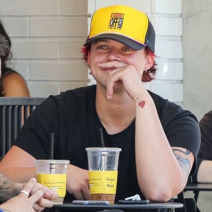 ashton irwin as the “can you buy me pads” texts