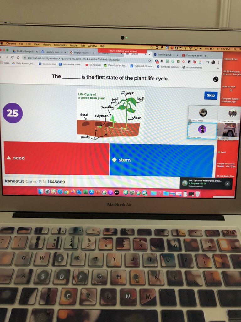 MrsElizardo's tweet photo. The highlight of my week. Virtual Kahoot game! It’s the most excited I’ve heard my kids in weeks! ♥️ @GetKahoot @LakelandES #virtualexcitement https://t.co/G2rObns83G