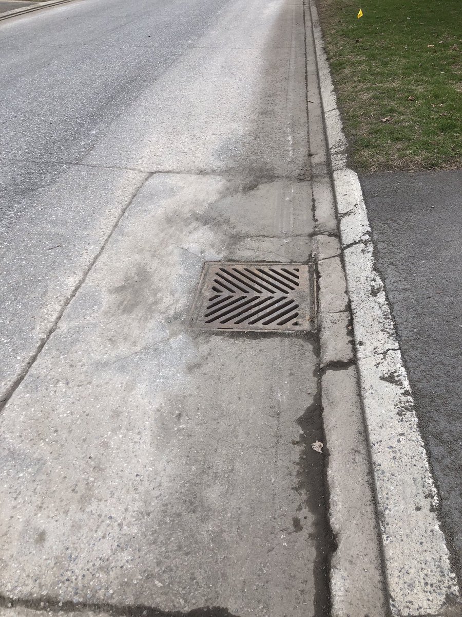 TSNJR's tweet photo. Don’t know why, but always appreciate a good, strong, street sweep https://t.co/1ML5sjIZxz