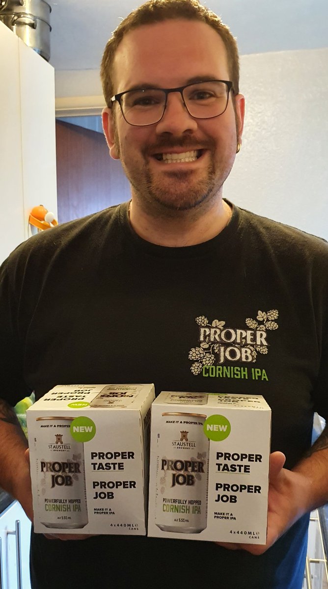 CCartwright1984's tweet photo. Found the MotherLoad in @Tesco #Rugby #BrandNew #ProperCans #ProperJob #Ambassador Well chuffed!!! https://t.co/sl25IorFqj