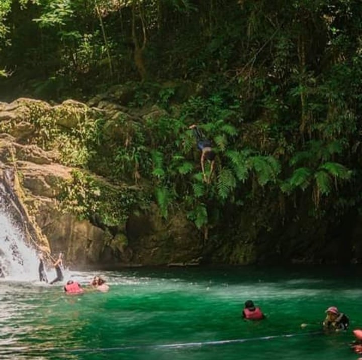 mccdtt's tweet photo. The spirit of Trinbago is community. Today, community looks like protecting each other by staying at home and staying safe. But soon, our picturesque island gems will be enjoyed again with the ones we love. #wegolimelater   #trinbagodreaming #thinkingoftnt https://t.co/F8gSa7I39b