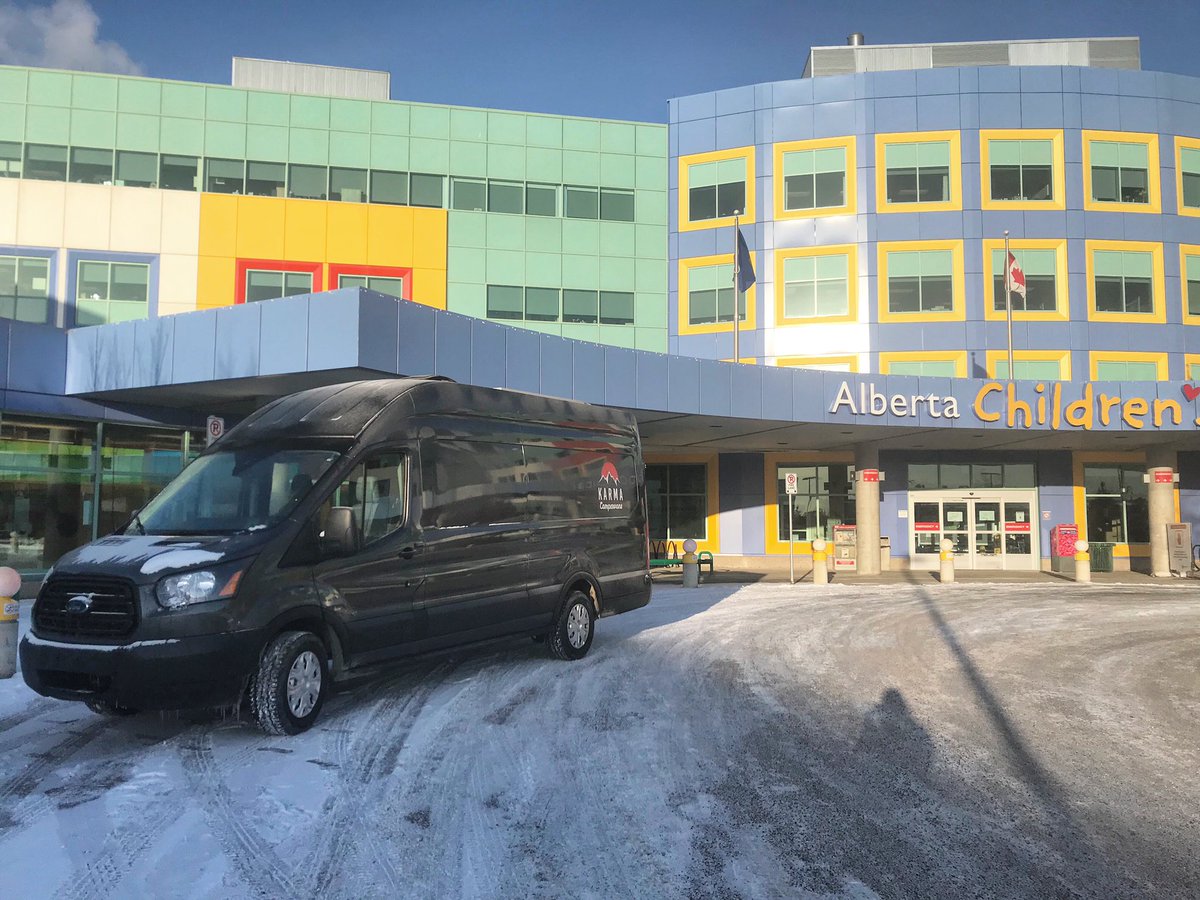 Meg, an X-ray tech from Golden, BC is using our complementary COVID Front Line rental for two deployments at the Alberta Children’s Hospital in #yyc to fill staffing needs. You - Meg - are a ROCKSTAR! And we’re honoured to help out. 🙏❤️🚐