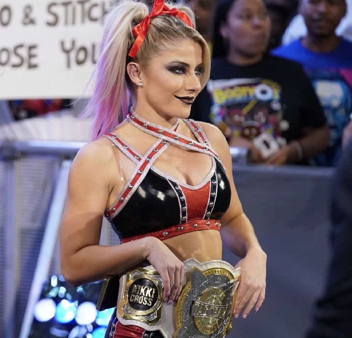 2. clash of champions 2019. this look was flawless and should have had hd pictures. great reuse of old gear by changing her style. goth queen.