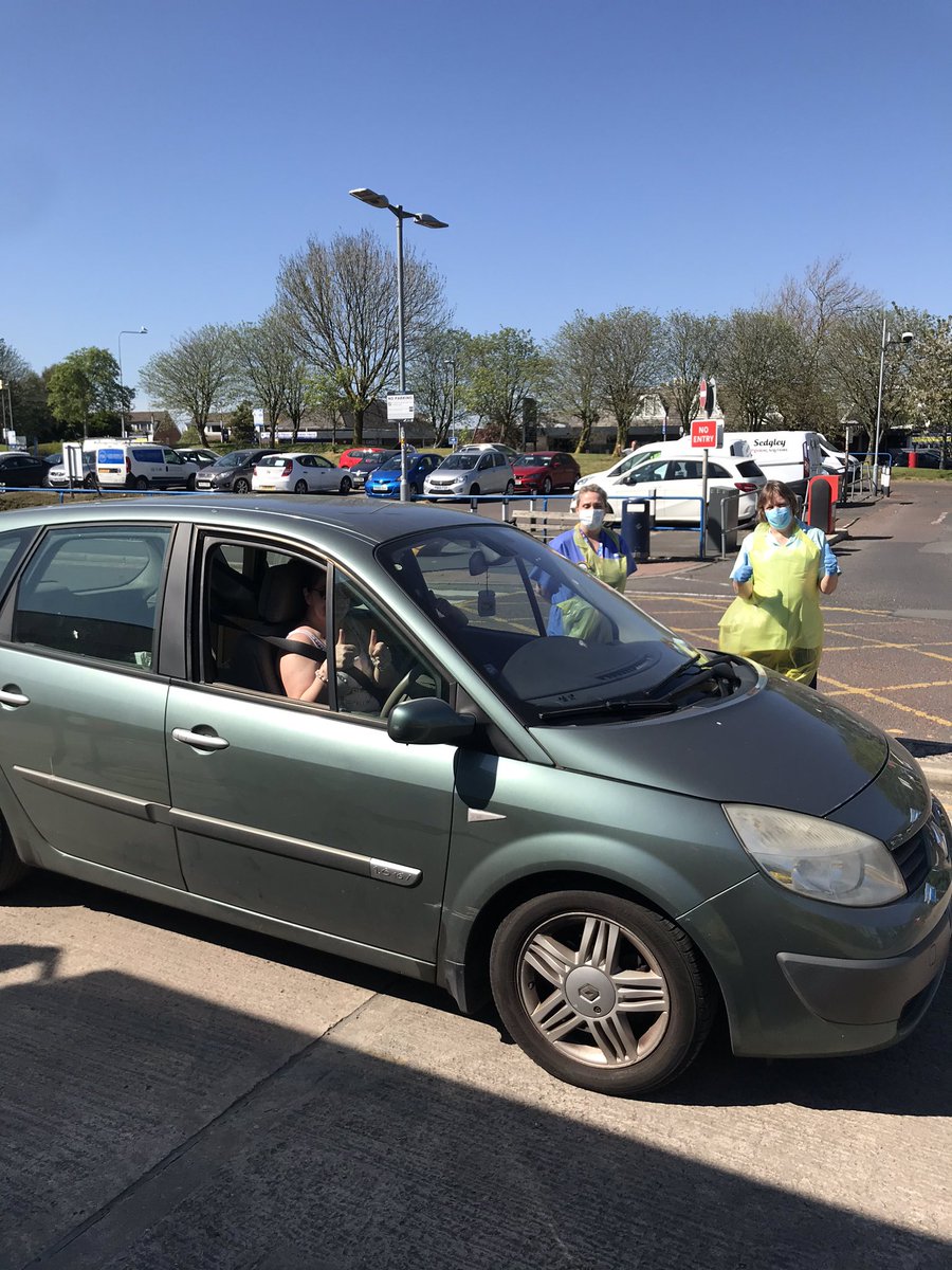 TracyLittle78's tweet photo. Great day in Children’s Clinic today piloting our new drive through Diabetic HbA1c Clinic! Only the 2nd Children’s Hospital in the UK to role out this specialised clinic! Helping to keep our young people safe. Thanks to the families and staff involved for supporting this! https://t.co/wZzH7T84ub