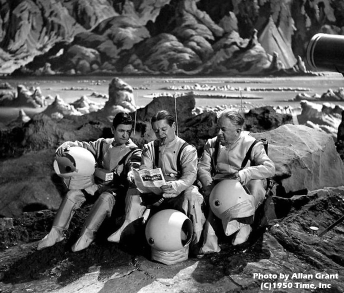 MrBeamJockey's tweet photo. @ChasingMoonBk Lunar crew stand-ins take a cigar/racing form break on DESTINATION MOON set. https://t.co/eRurzZy1l8