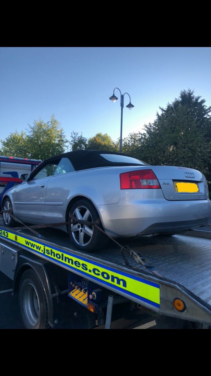 FenCops's tweet photo. Catch one get one free on silver Audis in Wisbech. Neighbourhood officers caught these two Audis within 40 minutes of each other, driving uninsured in Wisbech.
Both vehicles were seized and both drivers reported.
#FenlandNPT #BeNaughtyGetCaughty #PC2903 #PC0992 https://t.co/IbTU8M8moQ
