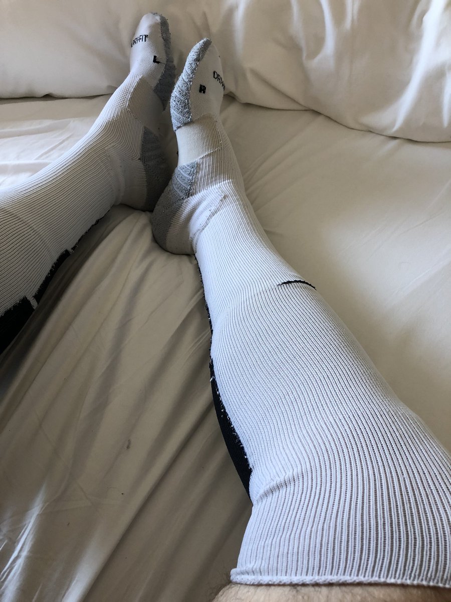 vught01's tweet photo. Bought a new kind of sock: slowly this slick Nike no show ankle sock grows and is covering my leg and body... #sockfetish #whitesox #crewsock #soccersocks https://t.co/jaJ0tbuXZ7