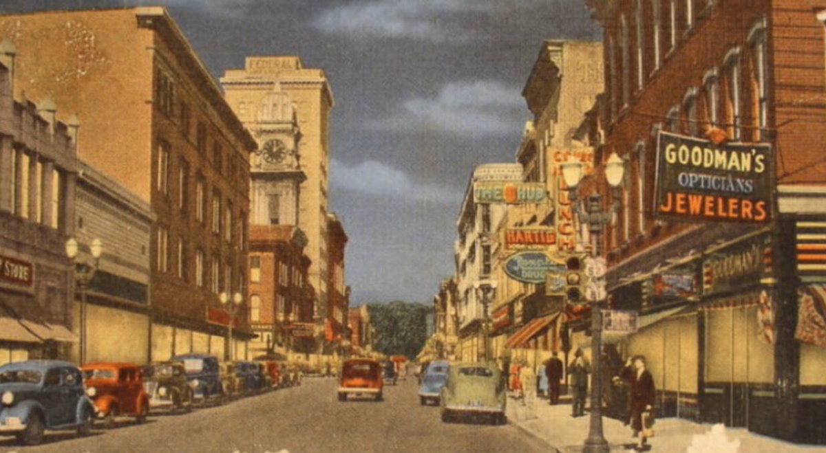 HeritageWorkDBQ's tweet photo. Now more than ever, it is important to support our local economy. We are continuing our legacy business blog series with our next spotlight: Hartig Drug! Click here to read more: https://t.co/4fleFBFAr3 https://t.co/TlfDBxi921