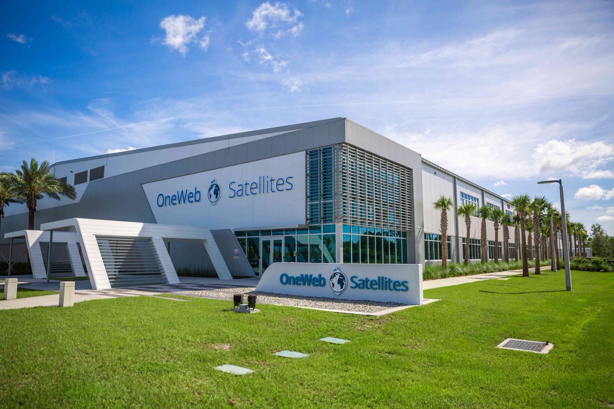 RunwayGirl's tweet photo. Airbus says it is working to support its Florida-based OneWeb Satellites JV facility in "finding a way through, to ensure that the vision of the OneWeb constellation can be sustained" after JV partner OneWeb filed for Chapter 11 bankruptcy protection  https://t.co/mqz8Itz2k4 https://t.co/ERmHjsJsUp