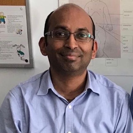 RIP NHS hero Dr Vishna Rasiah. The 48 year old consultant neonatologist specialised in the care of newborn babies for Birmingham Women's & Children's Hospitals. “Vish loved his work" said his wife Liza. He leaves behind a daughter, Katelyn.  #NHSheroes  https://www.birminghammail.co.uk/news/midlands-news/amazing-city-doctor-vishna-rasiah-18142622