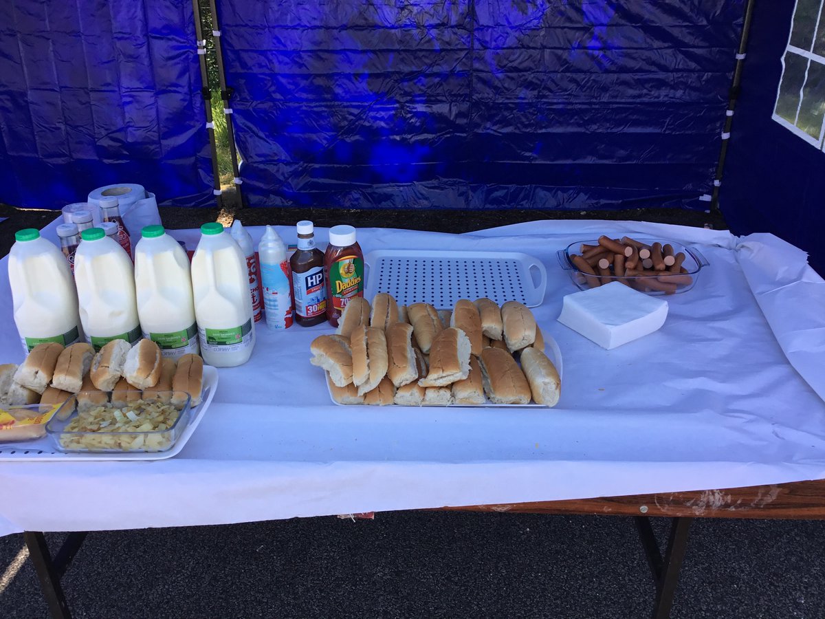 NHC_MarySeacole's tweet photo. Friday sunshine calls for hotdogs and milkshakes #whippedcream #summer2020 https://t.co/EyqLRHvEtd