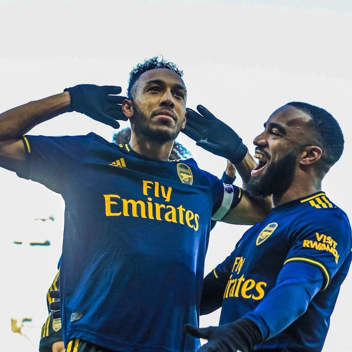 Aubameyang is very much a team player. Working alongside Lacazette at Arsenal and Reus at Dortmund. He'll often tee up his striker partner for tap ins or even give them a penalty to end a barren run of form over completing a personal hattrick. Exactly the partner Abraham needs.