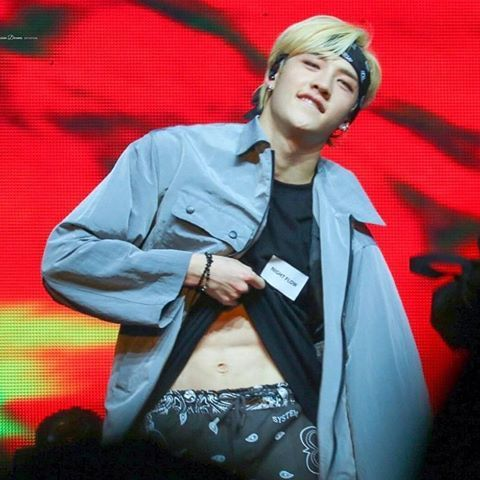 skzismyuniverse's tweet photo. #StaysMissBangChan  @Stray_Kids #StrayKids #Bangchan #BangChanPleasePost https://t.co/1oVHr8Xnsp