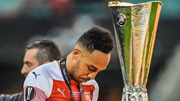 Personal life wise, the move makes sense for Aubameyang. As it did for Giroud and Ashley Cole, both making the switch across London at some point. Loving the location but in search of silverware and a new challenge. Chelsea tick those boxes. A club that always finds a way.