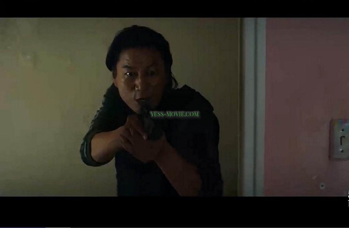 CodigoMovie's tweet photo. In Lincoln City, 4% of people have extraordinary abilities. Most live below the poverty line, under the close surveillance of a heavily militarized police force. Taylor, a construction worker with powers, is forced to fight after committing a misdemeanor… https://t.co/jJNB2gfL7c