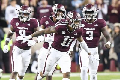 amarionbrown26's tweet photo. Blessed to have received an offer from Texas A&amp;M🤩 @coachrodharris @JonSantucci @Dwight_XOS @Rivals @247Sports @rivalsmike @BillVegaqb1 @CoachSnacksTAMU https://t.co/5eZI2GbPoc