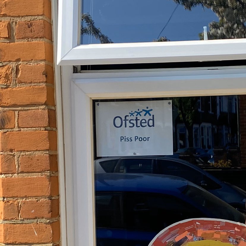 sniffpetrol's tweet image. Home schooling going well for our neighbours.