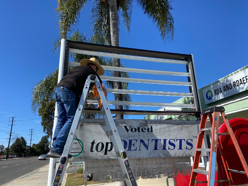 SuperiorSignsAG's tweet image. New Efficient LED Lighting for your Lighted Signs in Orange County CA! #LEDLightingforSigns #LEDRetrofits #EfficientLEDLighting #ChangeSignstoLEDLighting #OrangeCountyCA ow.ly/xgx330qAqih
