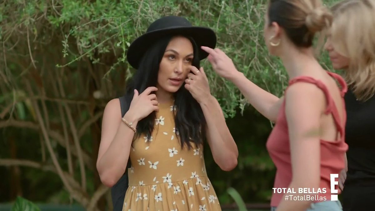 BTwinsCOM's tweet photo. Total Bellas > Season 5 > Episode Captures > Episode #4 (Playing Favorites): https://t.co/PT1DVbWCnt https://t.co/JKHmKaeZLT