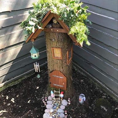 Rumworth's tweet photo. Look at what the Fairies left at the bottom of Mr Shepherd's garden!!

#rumworthathome #wearerumworthschool https://t.co/7YAd1mQ3fh
