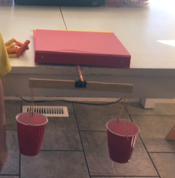 This week we had fun making a scale with materials around the house/ recycled materials. They demonstrated how to show equal mass and unequal mass with non standard units of their choice! #rvsed #rvsnumeracy #rvsfi