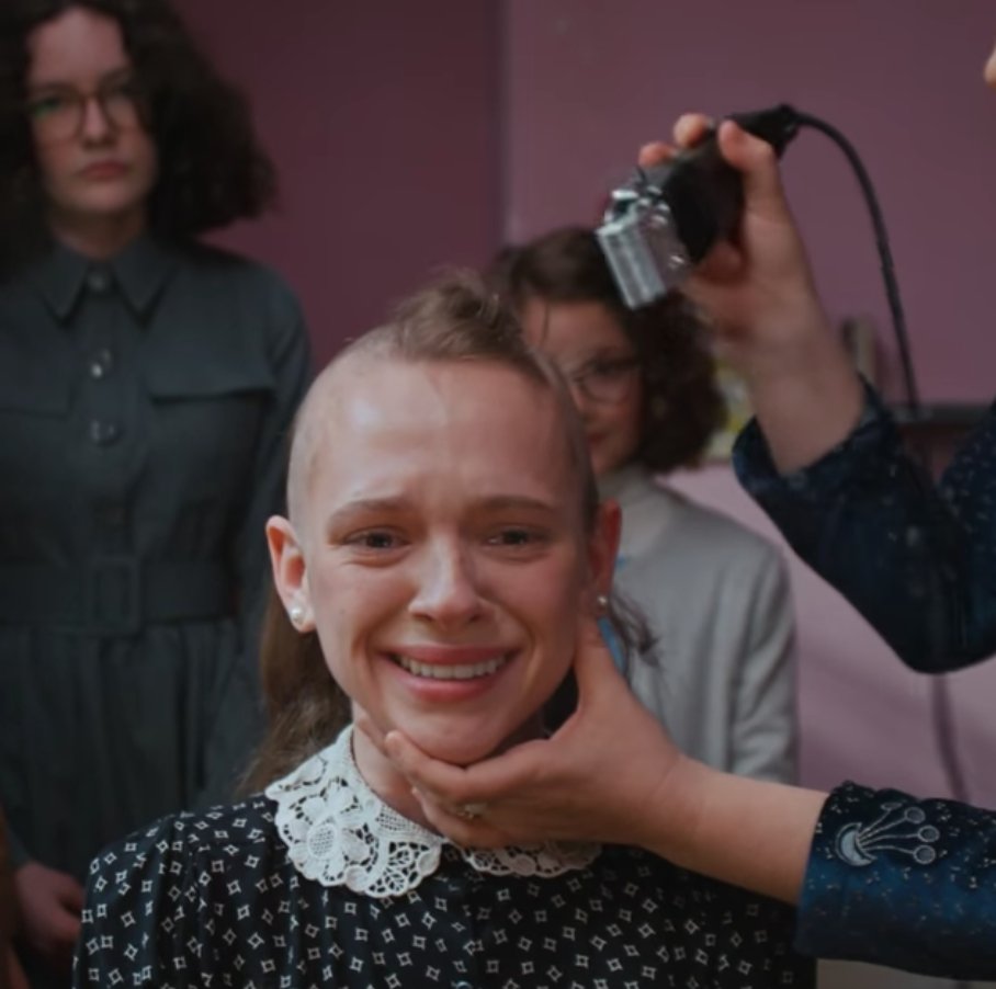 Fantastica interpretazione quella di #ShiraHaas 4 puntate brevi ma intense quelle della #serietv #unhortodox su #netflix.
#Musica #donne #libertà #fanatismo #amore le tematiche tra cui si snoda questa bellissima e commovente storia vera di #deborahfeldman 📖 Voi cosa ne pensate?