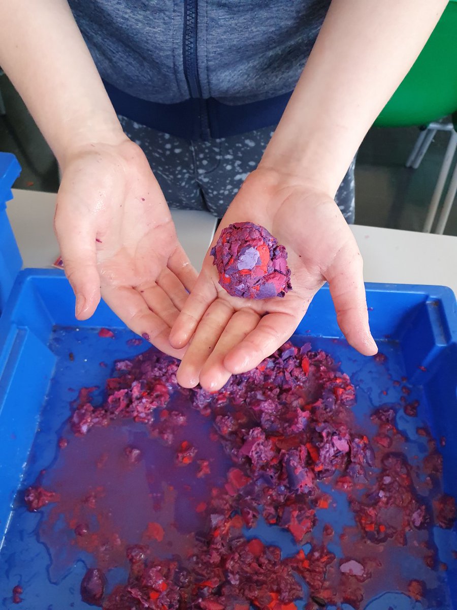 CecilRoadSchool's tweet photo. We celebrated World Earth Week by creating seed bombs they can be placed  in the garden and await the beautiful flowery surprise. Then we created a wormery, we found one worm we named Houdini, as he wouldn't stay still and tried to escape..Have a safe weekend everyone! https://t.co/CB4XUU0BYx