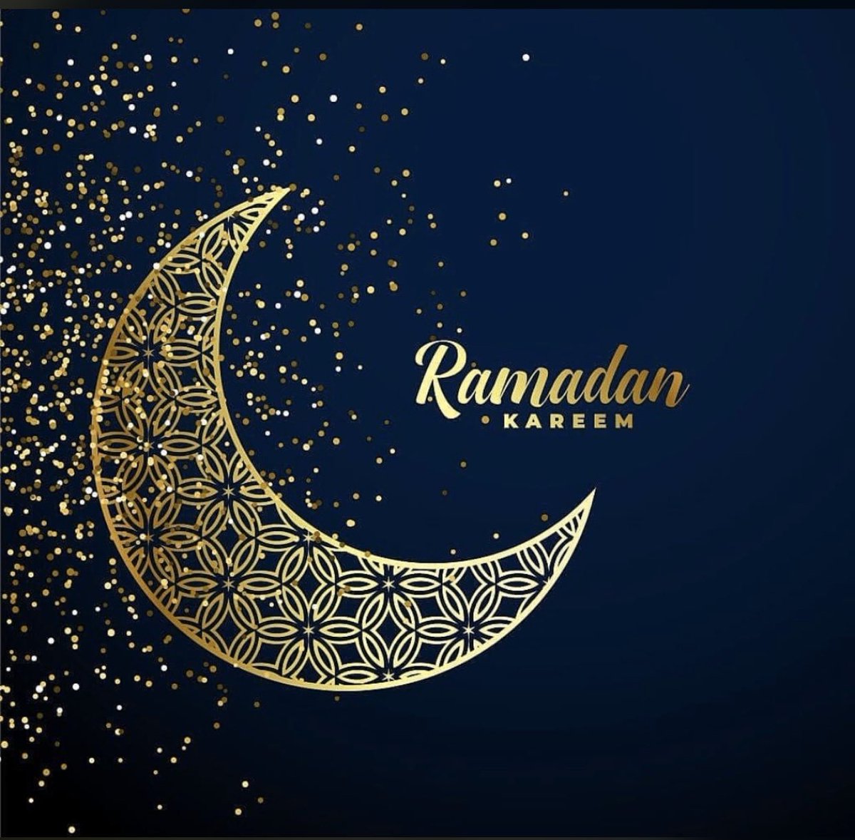 BuhariHanan's tweet photo. 💛🌙 https://t.co/XnCNIY3KJl