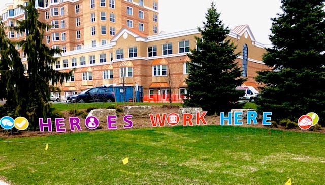 SchlegelVillage's tweet photo. 'Heroes Work Here' signs pop up at each of the Schlegel Villages across Ontario.

Got photos with them? Share and tag us in them.
#SchlegelStrong https://t.co/N07uW5HGQ0