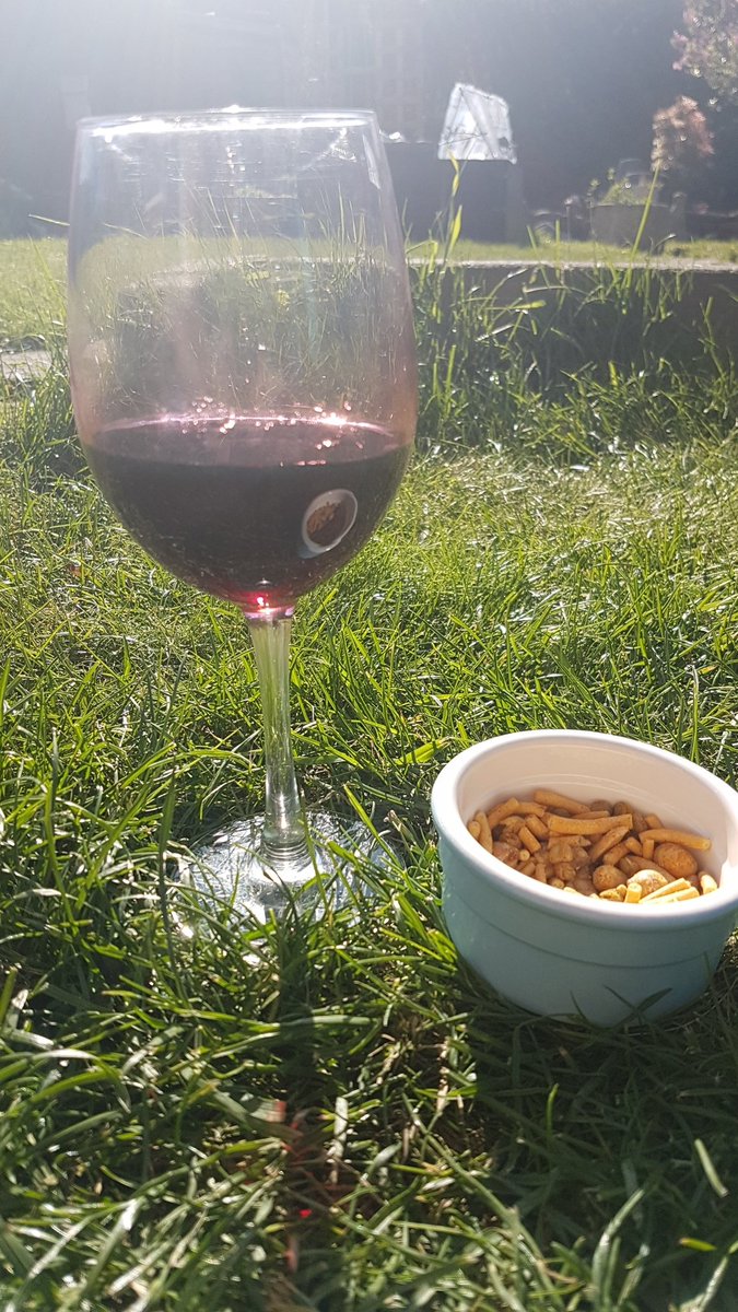 hud_net's tweet image. it is FRIDAY. 
Happy weekend to all #Technicans far and wide.