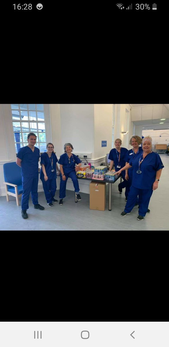 mrsparrott's tweet image. @NELFT @ShanleyOliver 
Huge thanku to our amazing volunteer Michael Rossi for not only supporting us this week,  but also managing to organise some much appreciated donations for Daisy Ward @ Goodmayes xx 🥰