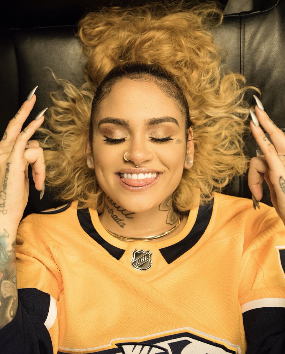 thefader's tweet photo. 🧡 sending joy and love to @Kehlani on her 25th birthday 🧡 https://t.co/Ec27kiBZ3B