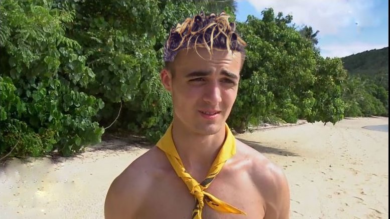 Dos au mur, SamR7 doit livrer une masterclass ce soir pour montrer une nouvelle fois qu'il est au dessus de tout le monde. #KohLanta