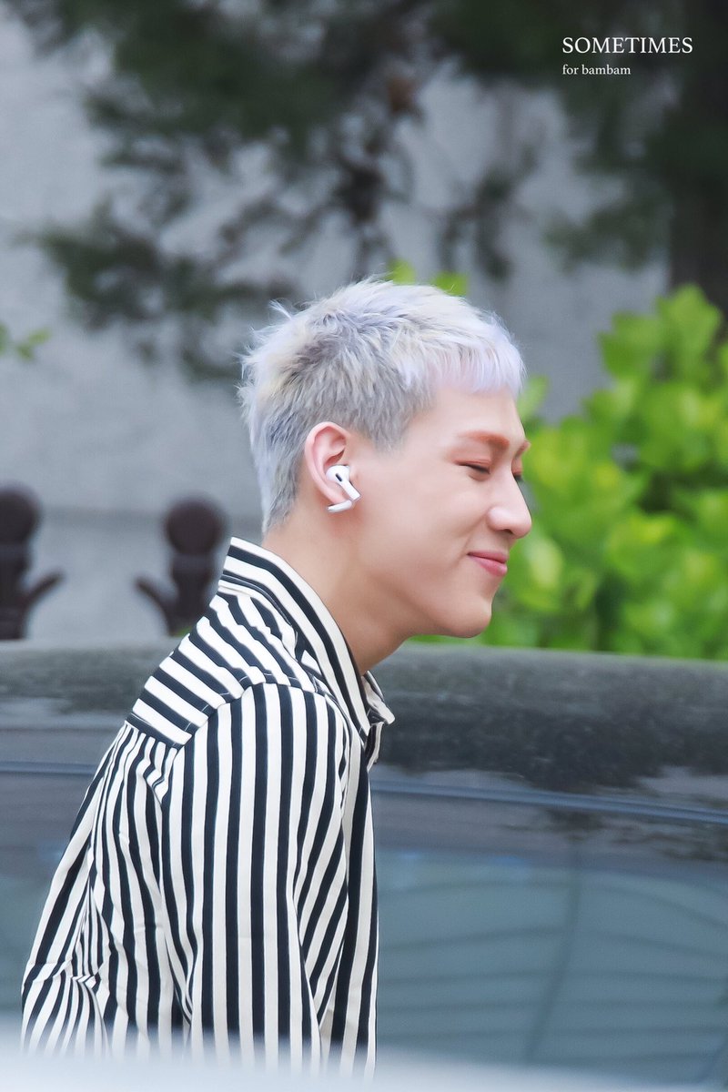 bamssmiles's tweet photo. what’s that sound, you ask? it’s me crying

2000424 ©️ @SOMETIMES9697 https://t.co/0IgFCrgOL1
