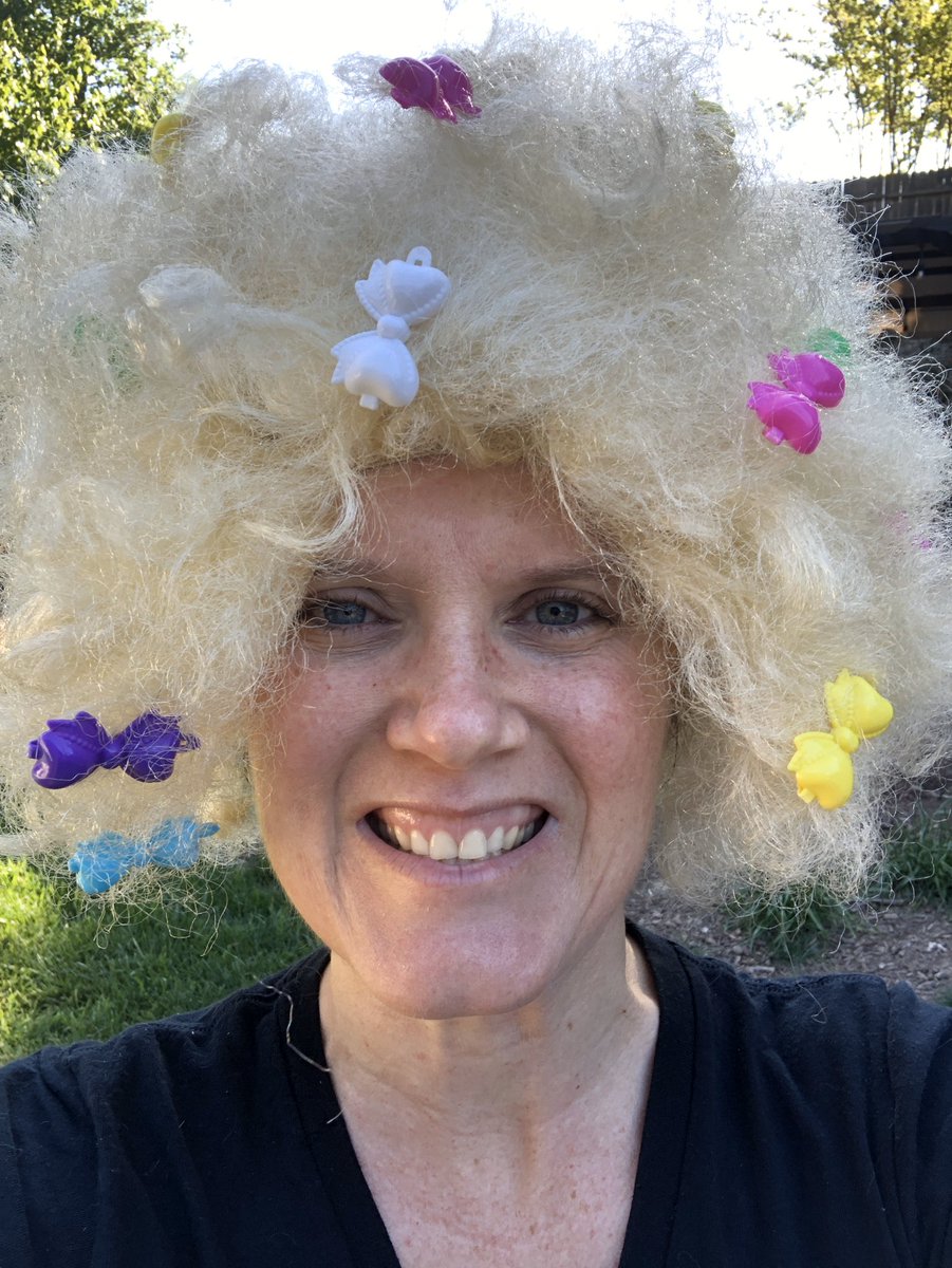 TeachWeiner's tweet image. #WCSSpiritFriday #CrazyHairDay #WCSJoyfulLearning