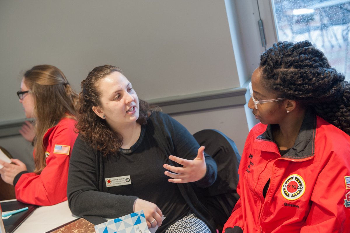 CityYear's tweet photo. Today, 2,500 City Year @AmeriCorps Members will join our Comcast Virtual Career Day to get job training advice from our partners at @ComcastNBCUCI. This year, we worked to make the event available virtually so we could reach people in these difficult times. https://t.co/2umsxb5uhv