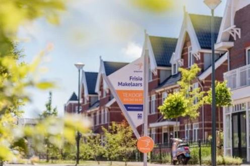 Aanbod te koop staande huizen stijgt sinds de lockdownmaatregelen: huiseigenaren halen geplande verkoop naar voren ow.ly/YdvU50znsNS