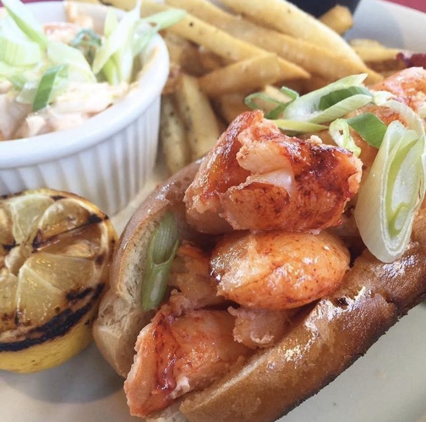 Full menu available but here are today’s lunch specials for Penn location only (dinner offered at both locations): Italian melt on french baguette, pepperoni, salami, capicola, prosciutto, roasted red peppers, provolone $10; Spicy fish &amp; chips w/ fries and slaw $12 #rococotogogo