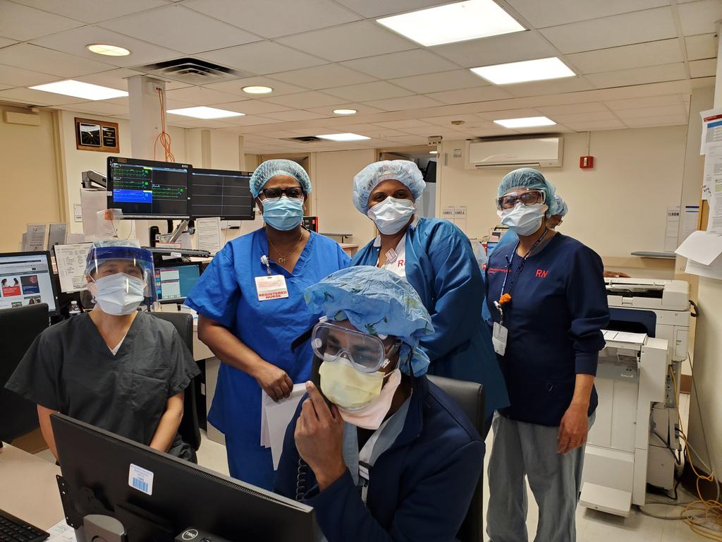 Today 3N @NYPQueens celebrates its first full day of transformation to Non-COVID-19 (regular patients). This is the second Med Surg unit to regain this status. There is light at the end of the #pandemic2020. Kudos to Jasmin and her team. <a href="/alanmlevin/">Alan Levin</a>  <a href="/chelseaooo/">Chels</a>