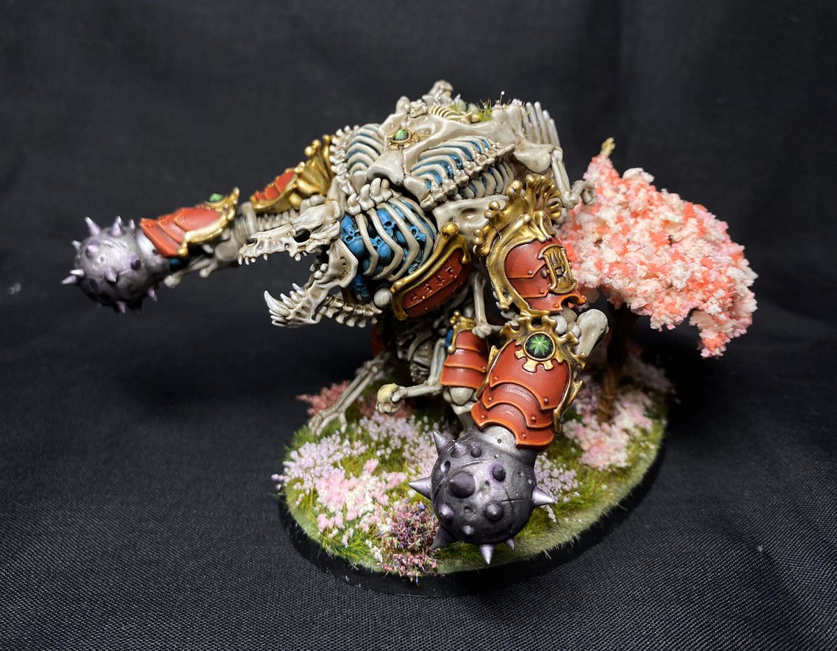 ProPainted's tweet photo. My Month 4 blog is now live for our From Ember to Inferno 2 #FETI2 ‘Tale of 4 Gamers’ style hobby. This blog features my Gothizzar Harvester &amp; Mortisan Soulmason.

#WarhammerCommunity #paintingwarhammer #Warmongers 

https://t.co/kwhl8uQtFd https://t.co/CfjzYCXCzG
