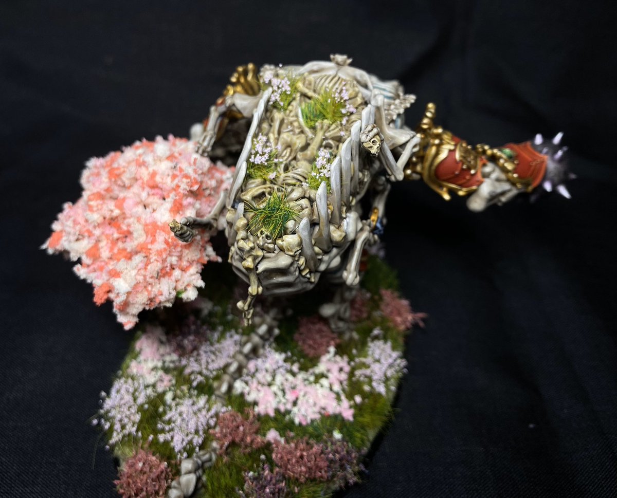 ProPainted's tweet photo. My Month 4 blog is now live for our From Ember to Inferno 2 #FETI2 ‘Tale of 4 Gamers’ style hobby. This blog features my Gothizzar Harvester &amp; Mortisan Soulmason.

#WarhammerCommunity #paintingwarhammer #Warmongers 

https://t.co/kwhl8uQtFd https://t.co/CfjzYCXCzG