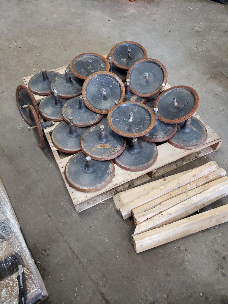 I have 58 closing wheels for sale off our John deere 1890 drill if anyone is interested #ontag