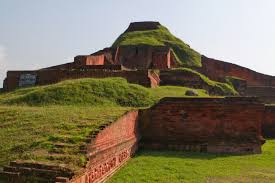 Somapura University:Somapura Mahavihara was established by Dharmapala of Pala dynasty during late 8th century in Bengal and flourished for 400 years till 12th century. It spread over 27 acres of land of which the main complex was 21 acres was one of the largest of its kind.