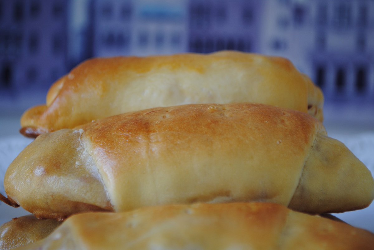 Este sábado 25 de abril prepararemos cachitos de jamón por encargo para que los puedas pasar recogiendo a partir de las 19:00 Haz tu pedido a través de nuestra web, pagando en línea para minimizar el contacto durante la recogida. Recibiremos pedidos solo hasta las 16:00.