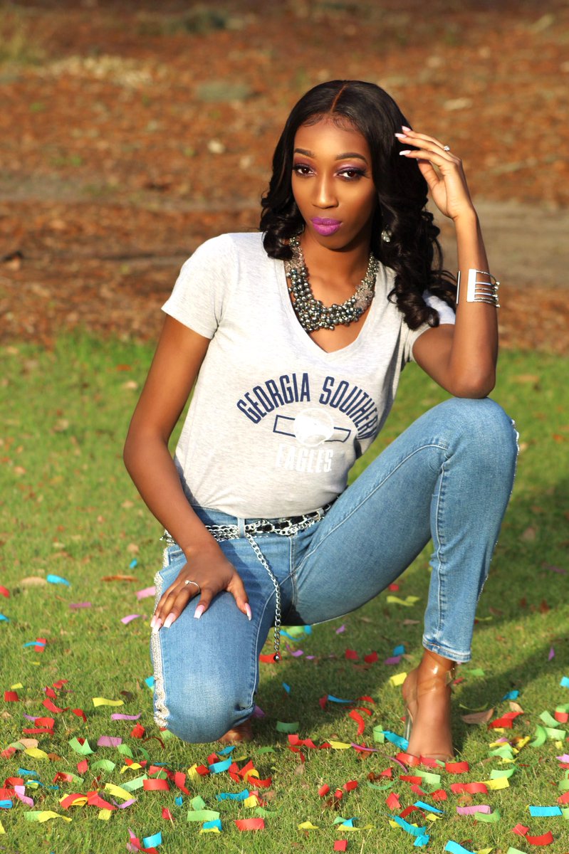 sasha_nicolle's tweet photo. So grateful and so excited that this journey is almost complete. #GSUGrad #ItsGradSzn 🎊🎉 https://t.co/AnOyBpIEFB