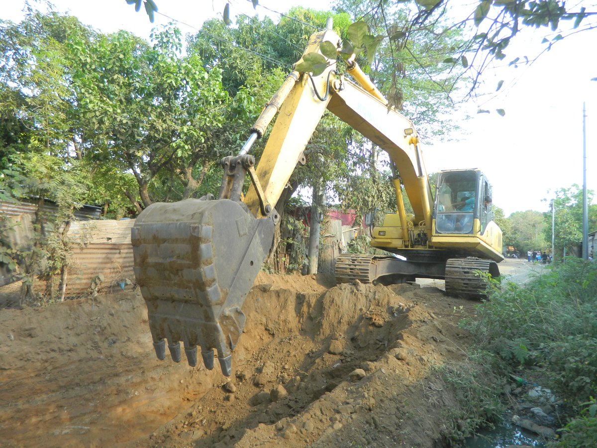 atipitapa's tweet photo. Inicia proyecto de adoquinado y drenaje de calle con un alcance de 385 metros lineales en el barrio Jorge Navarro #1 de Tipitapa impulsado por el buen gobierno sandinista. https://t.co/YMvFEQgeMX
