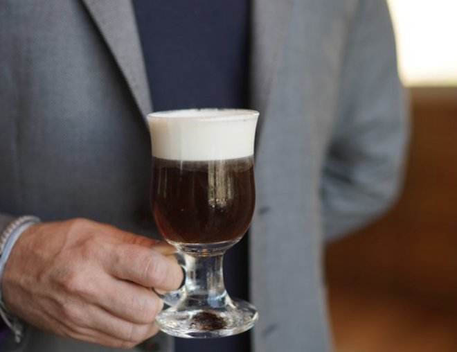 marketwatchmag's tweet photo. Café Meets Cocktail Bar: Mixologists are embracing coffee and tea as versatile bar ingredients. Read more: https://t.co/gkL45m8Czw https://t.co/MdM0JGZGeV