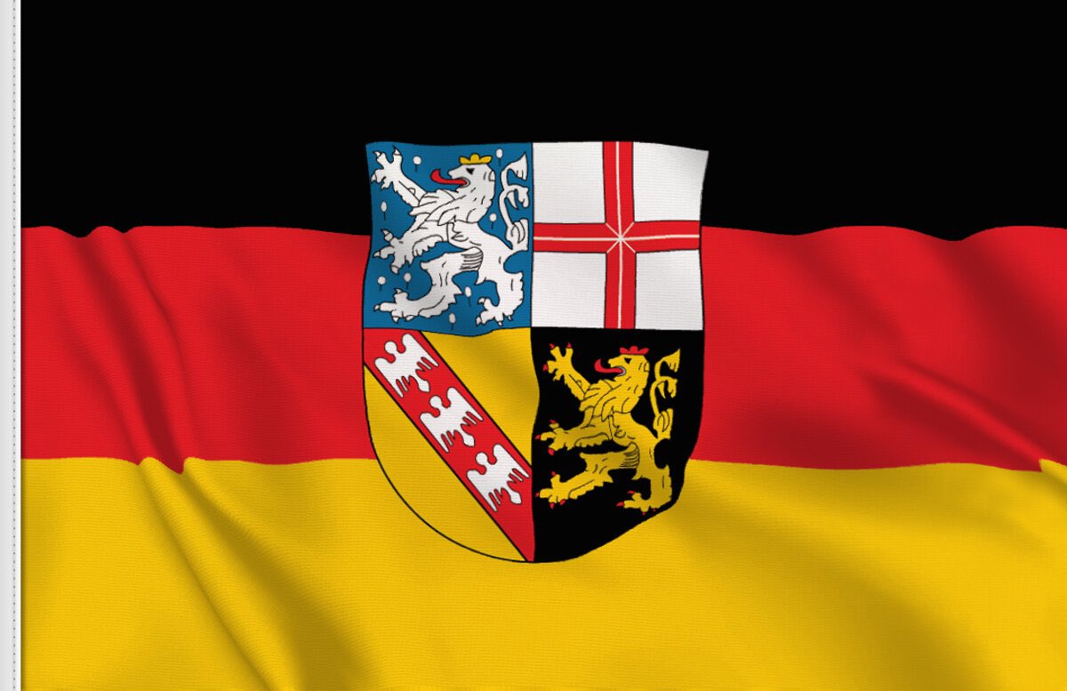 Great call with the Prime Minister of Saarland, @tobiashans, to thank him for a useful delivery of gowns and masks, which arrived for the NHS today: “ich rühm‘ Dich, Du freundliches Land an der Saar“! The Saarland anthem rings true for us today!