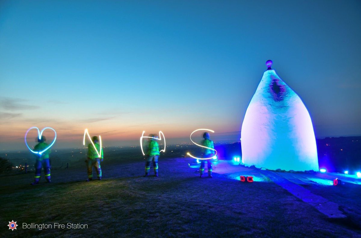 _SaraKnowles's tweet photo. Really proud of #Bollington #Cheshire, the support for each other as a community &amp; #NHS. Drumming day &amp; night with blue light at White Nancy to raise awareness &amp; funds. It’s a small town with big ideas &amp; lots of soul💙 @BBCNews  @bbcnickrobinson @BollingtonArts @bollingtontc https://t.co/5SFanVqtyp